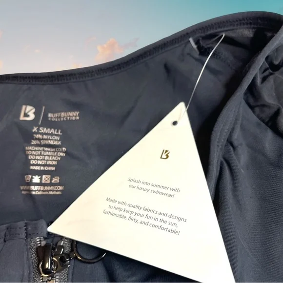 BuffBunny Aquarius Long Sleeve One-Piece Swimsuit Onyx Black - Picture 5 of 7